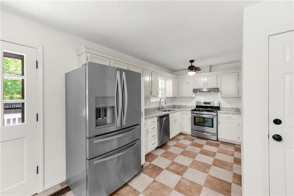 3 bedroom, 2 bathroom, 1,172 sq ft single family residence for sale at 71 Smith Ferguson Rd Road, Dallas, GA 30157 — photo 10