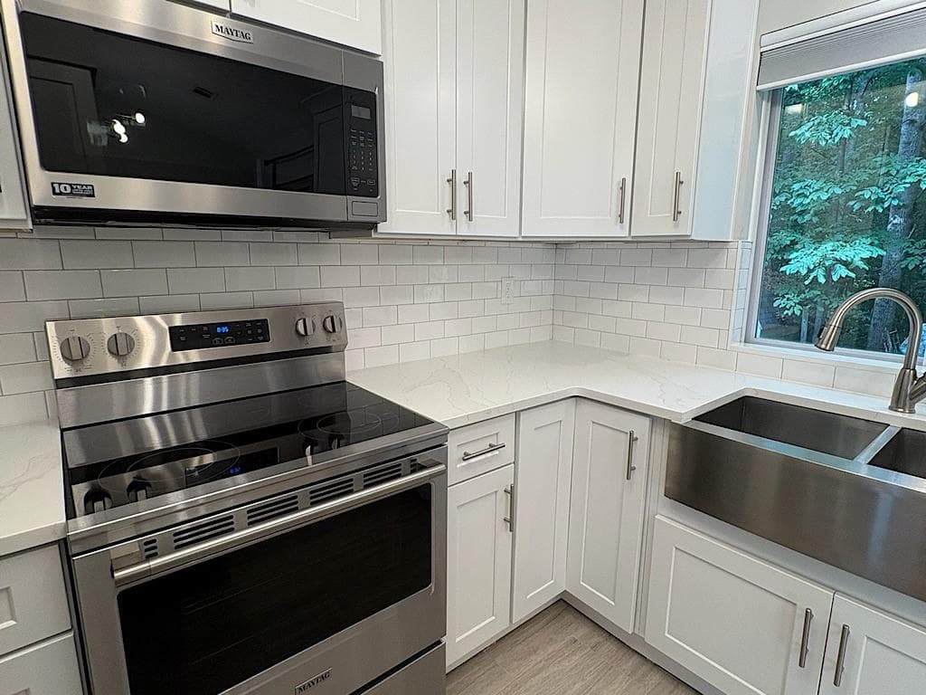 3 bedroom, 2 bathroom, 1,344 sq ft single family residence for rent at 3767 Murdock Lane, Duluth, GA 30096 for $2,300 a month — photo 1 of 25
