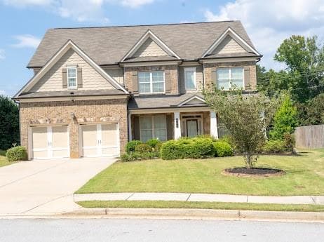 5 bedroom, 5 bathroom, 3,738 sq ft single family residence for sale at 744 Laura Jean Court, Buford, GA 30518 — photo 2