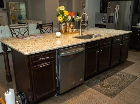 5 bedroom, 5 bathroom, 3,738 sq ft single family residence for sale at 744 Laura Jean Court, Buford, GA 30518 — photo 6