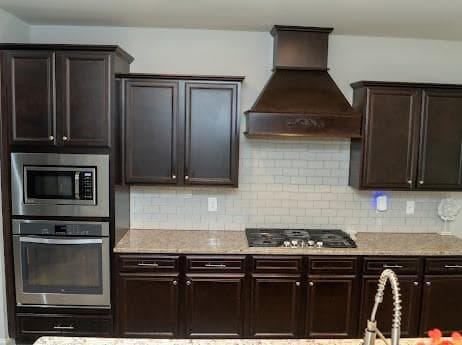 5 bedroom, 5 bathroom, 3,738 sq ft single family residence for sale at 744 Laura Jean Court, Buford, GA 30518 — photo 8