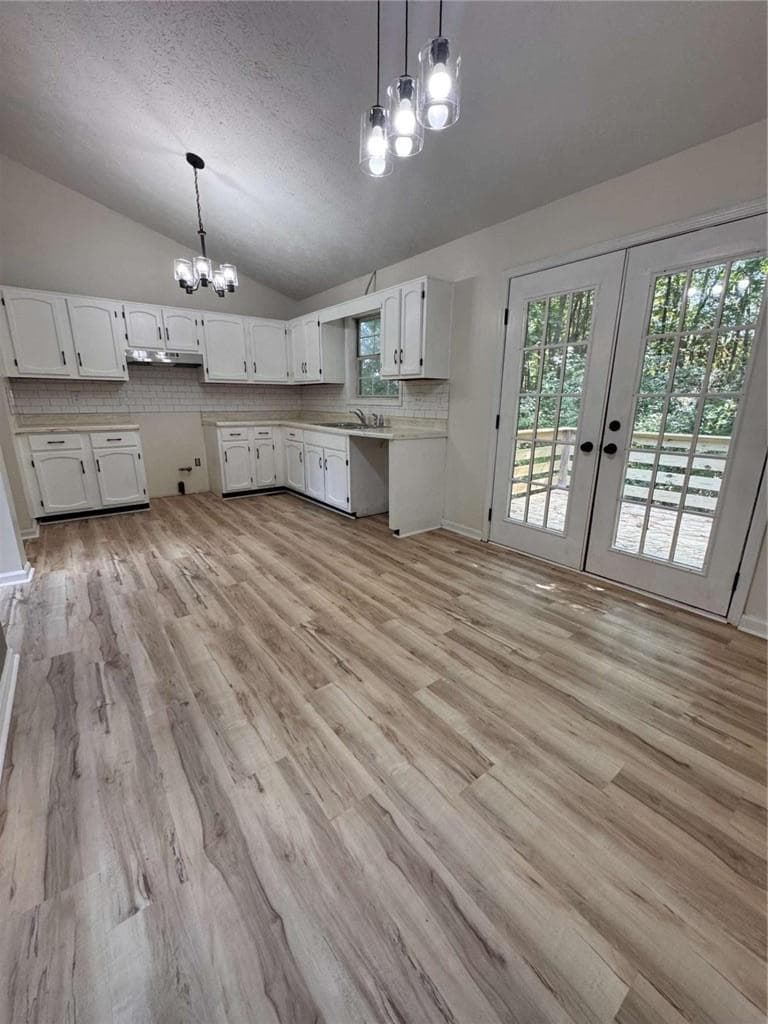 4 bedroom, 3 bathroom, 1,257 sq ft single family residence for sale at 2218 Cody Court, Lithonia, GA 30058 — photo 6