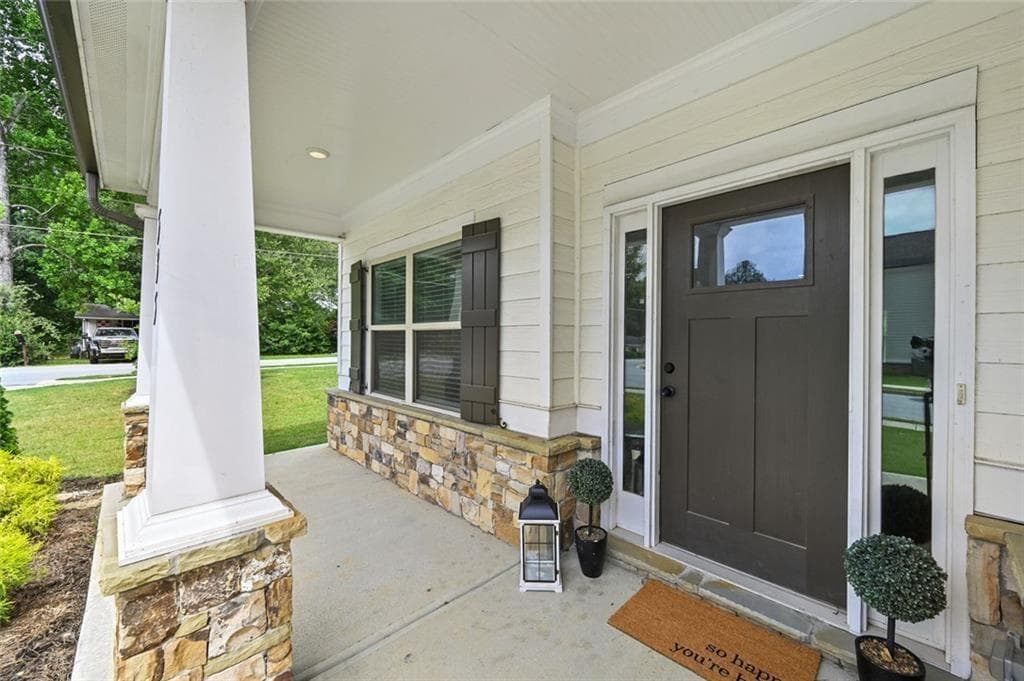 5 bedroom, 4 bathroom, 2,819 sq ft single family residence for sale at 535 Brown Dove Lane, Grayson, GA 30017 — photo 5