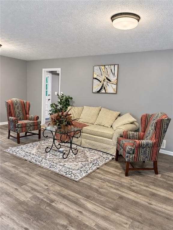 3 bedroom, 2 bathroom, 2,092 sq ft single family residence for sale at 567 Center Hill Avenue, Atlanta, GA 30318 — photo 7
