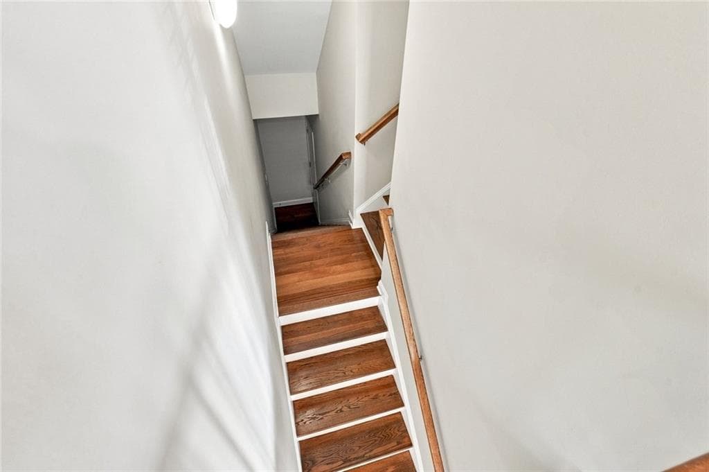 2 bedroom, 4 bathroom, 1,270 sq ft townhouse for rent at 217 16th Street 6, Atlanta, GA 30363 for $2,100 a month — photo 5