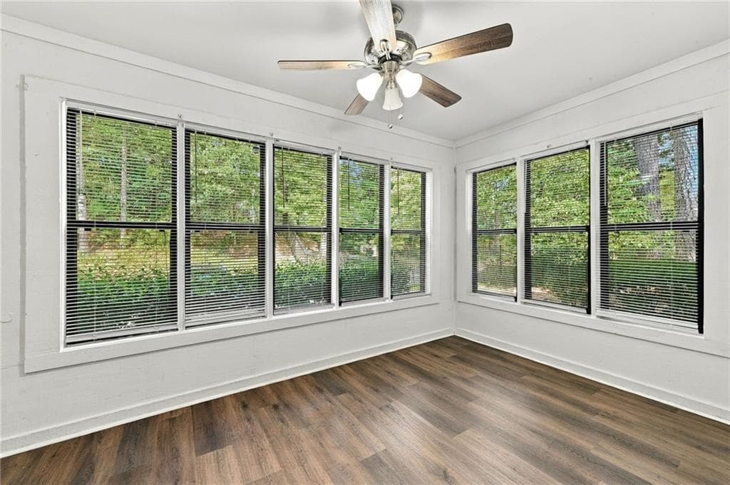 2 bedroom, 2 bathroom, 1,158 sq ft condominium for sale at 1001 River Mill Circle, Roswell, GA 30075 — photo 7