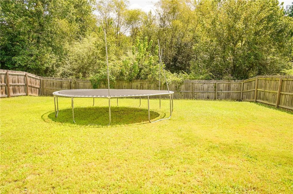 4 bedroom, 3 bathroom, 2,382 sq ft single family residence for sale at 346 Maple Brook Drive, Dawsonville, GA 30534 — photo 8