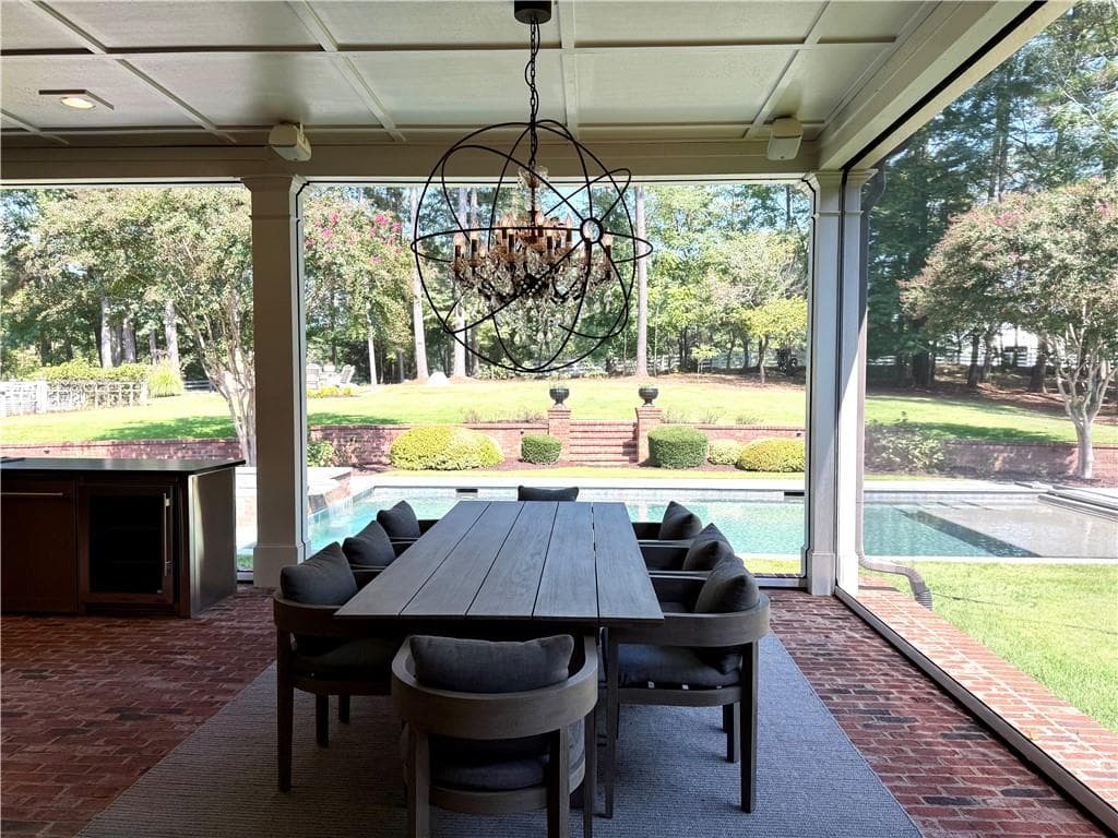 8 bedroom, 7 bathroom, 9,204 sq ft single family residence under contract at 15000 Neese Road, Milton, GA 30004 — photo 5