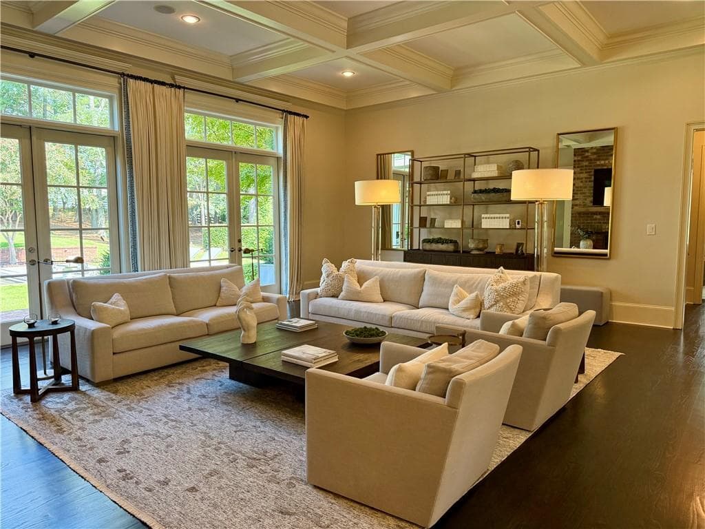8 bedroom, 7 bathroom, 9,204 sq ft single family residence under contract at 15000 Neese Road, Milton, GA 30004 — photo 10