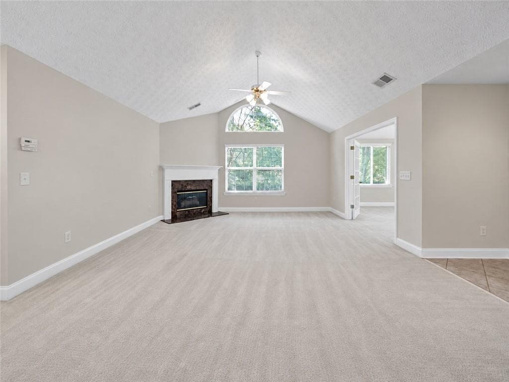 3 bedroom, 2 bathroom, 1,757 sq ft condominium for sale at 142 Vintage Club Circle, Marietta, GA 30066 — photo 6
