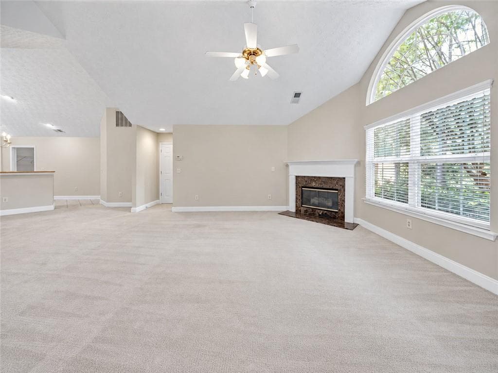 3 bedroom, 2 bathroom, 1,757 sq ft condominium for sale at 142 Vintage Club Circle, Marietta, GA 30066 — photo 7