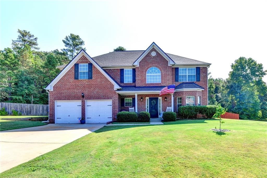 4 bedroom, 3 bathroom, 2,777 sq ft single family residence for sale at 2709 Oakmont Way, Monroe, GA 30656 — photo 3
