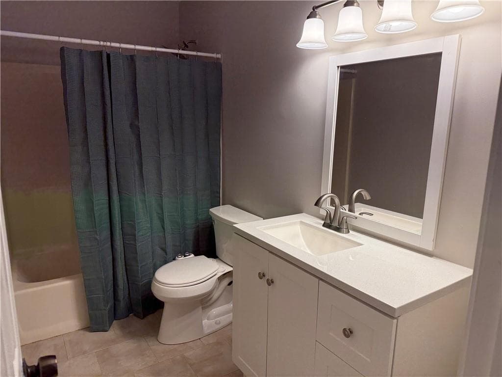 2 bedroom, 2 bathroom, 1,064 sq ft townhouse for sale at 203 Westland Circle, Marietta, GA 30064 — photo 6
