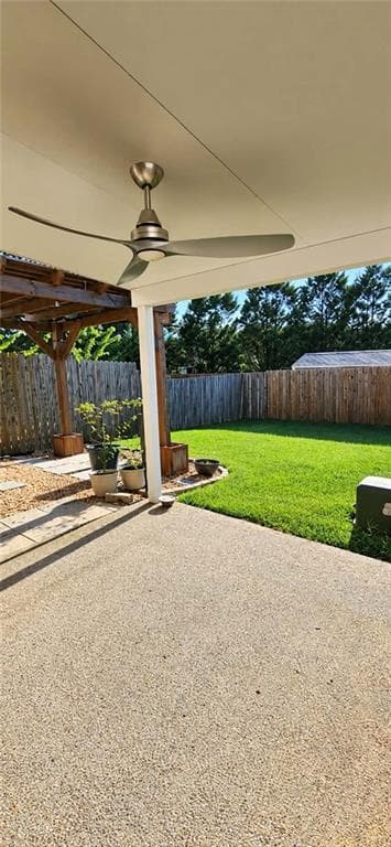 3 bedroom, 3 bathroom, 1,486 sq ft townhouse under contract at 118 Avalon Drive, Calhoun, GA 30701 — photo 6