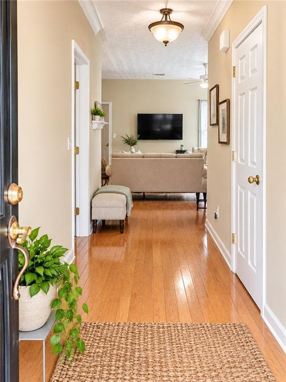 3 bedroom, 2 bathroom, 1,715 sq ft single family residence for sale at 905 Downyshire Drive, Lawrenceville, GA 30044 — photo 2
