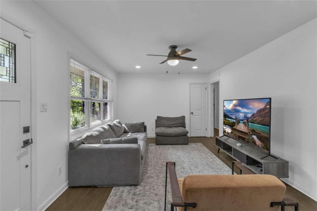 3 bedroom, 2 bathroom, 1,150 sq ft single family residence for rent at 610 Oriole Drive, Marietta, GA 30067 for $2,500 a month — photo 7