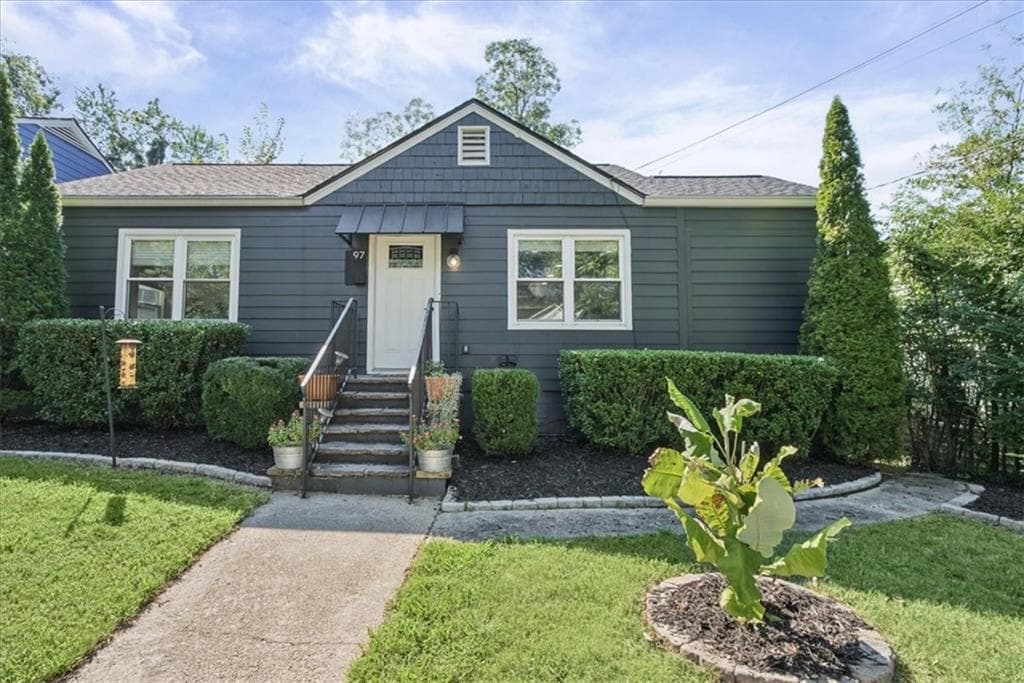 3 bedroom, 2 bathroom, 1,240 sq ft single family residence for sale at 97 Mortimer Street, Atlanta, GA 30317 — photo 3