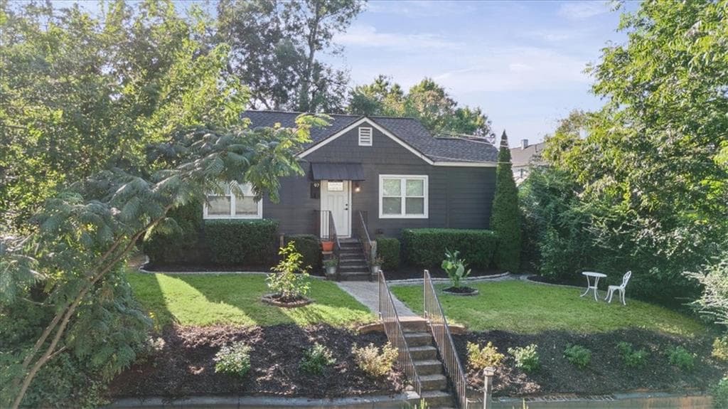 3 bedroom, 2 bathroom, 1,240 sq ft single family residence for sale at 97 Mortimer Street, Atlanta, GA 30317 — photo 4