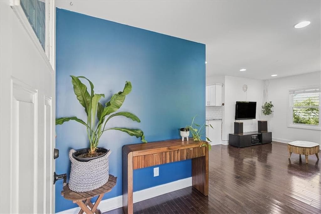 3 bedroom, 2 bathroom, 1,240 sq ft single family residence for sale at 97 Mortimer Street, Atlanta, GA 30317 — photo 8