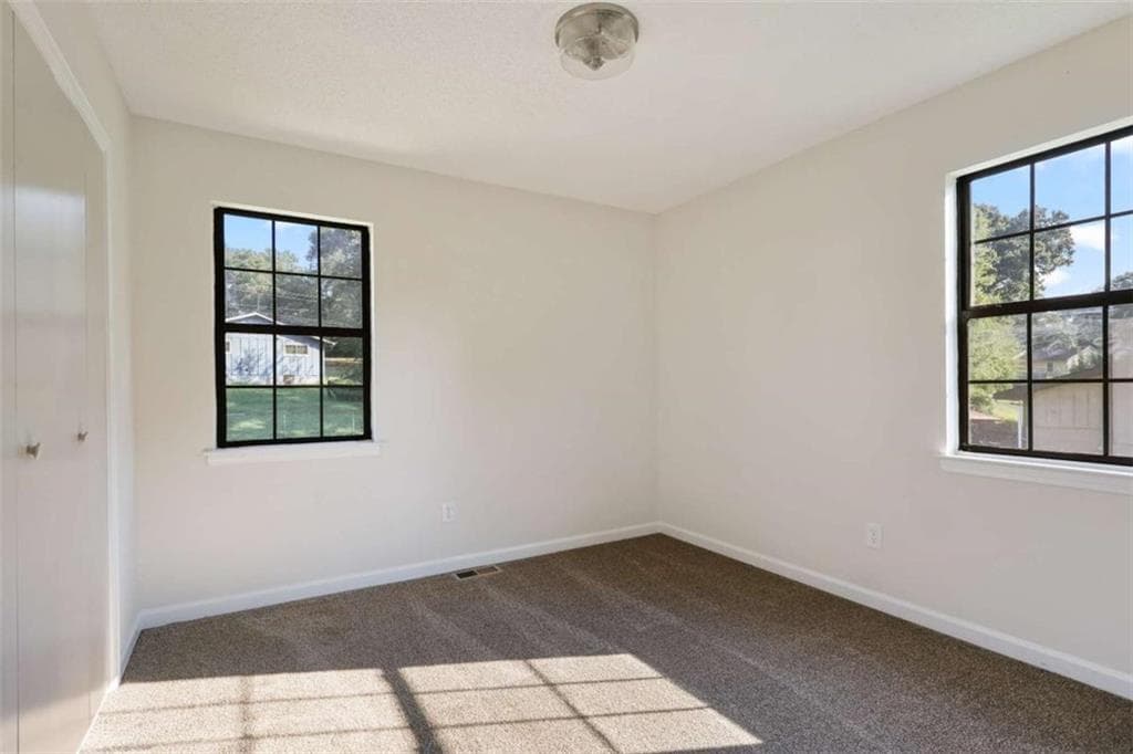 3 bedroom, 3 bathroom, 1,680 sq ft single family residence for sale at 4068 Hunt Way, Rex, GA 30273 — photo 8