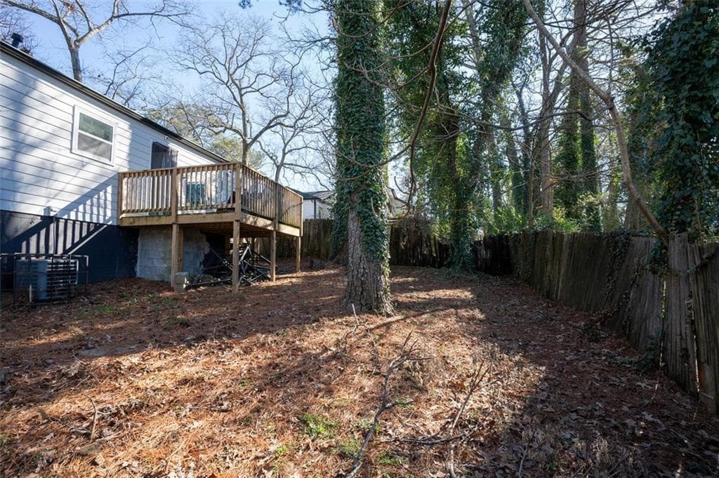 3 bedroom, 2 bathroom, 1,152 sq ft single family residence for sale at 861 Norwood Road, Atlanta, GA 30315 — photo 5