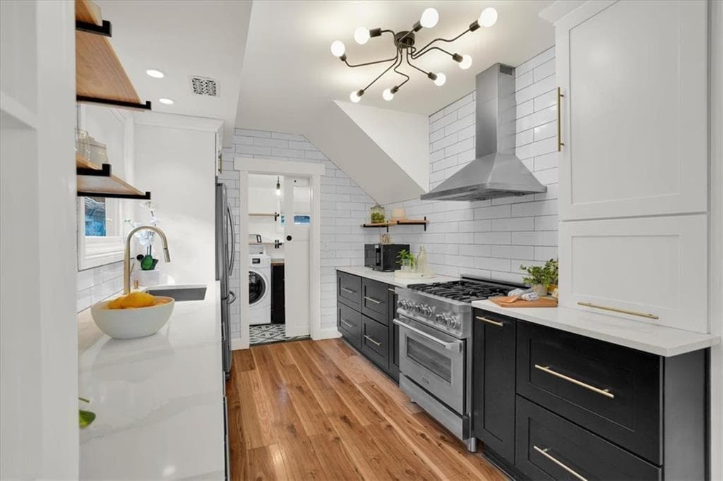 3 bedroom, 2 bathroom, 1,556 sq ft single family residence for sale at 61 Chester Avenue, Atlanta, GA 30316 — photo 5