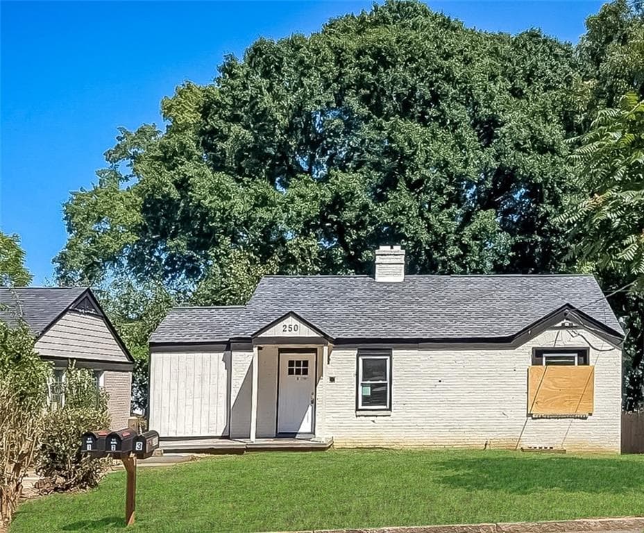 triplex for sale at 250 1st Street, Atlanta, GA 30314