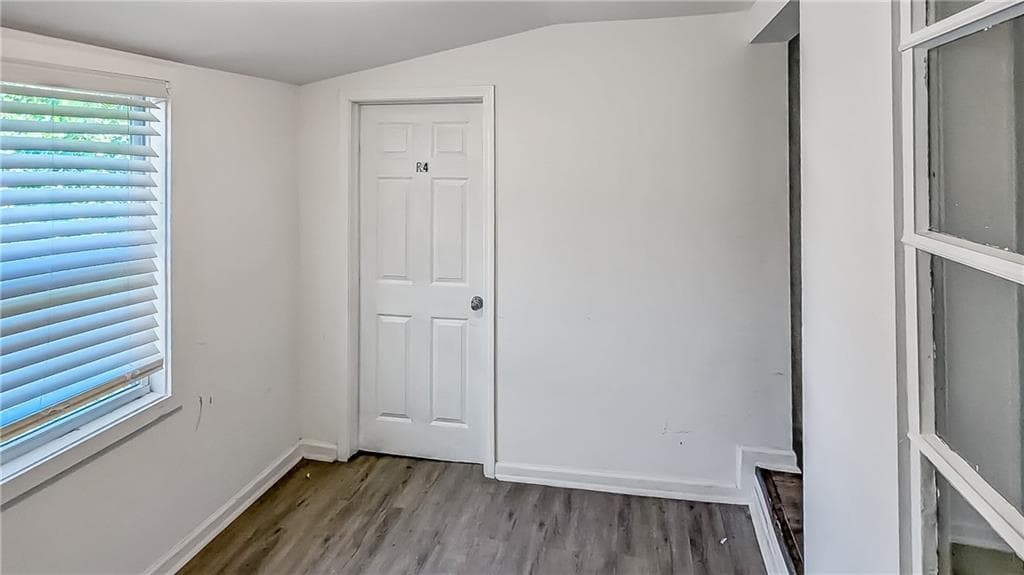 triplex for sale at 250 1st Street, Atlanta, GA 30314 — photo 9