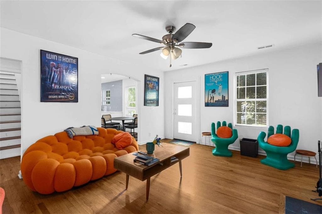 4 bedroom, 2 bathroom, 1,591 sq ft single family residence for sale at 1816 Sylvan Road, Atlanta, GA 30310 — photo 5