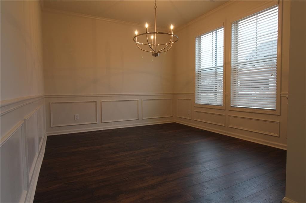 4 bedroom, 3 bathroom, 2,300 sq ft single family residence for rent at 5408 Falling Branch Court, Flowery Branch, GA 30542 for $2,200 a month — photo 7