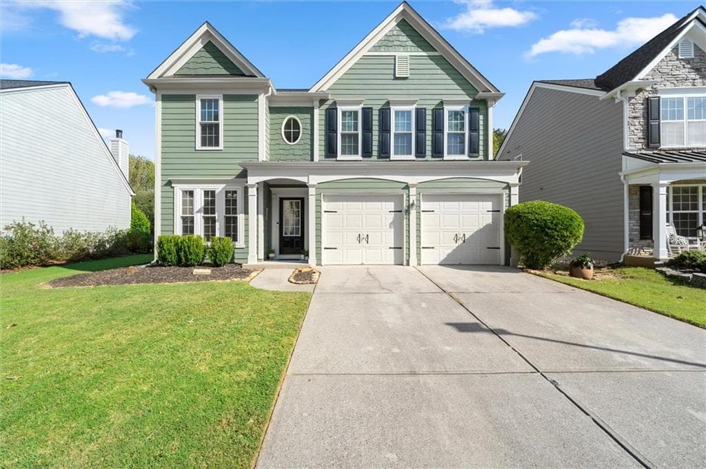 3 bedroom, 3 bathroom, 2,344 sq ft single family residence for sale at 4010 Emerald Glade Court, Cumming, GA 30040 — photo 2