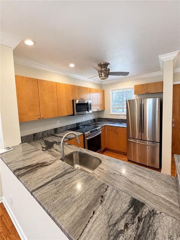 2 bedroom, 2 bathroom, 966 sq ft condominium for sale at 3501 Roswell Road 501, Atlanta, GA 30305 — photo 8