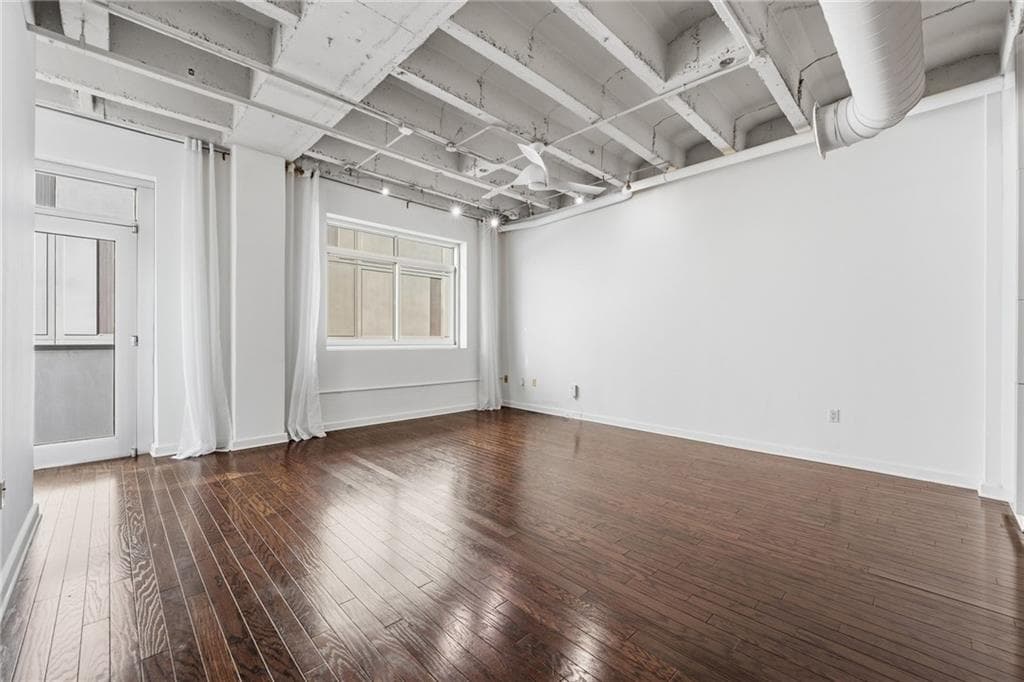 2 bedroom, 2 bathroom, 1,365 sq ft condominium for sale at 805 Peachtree Street 308, Atlanta, GA 30308 — photo 2
