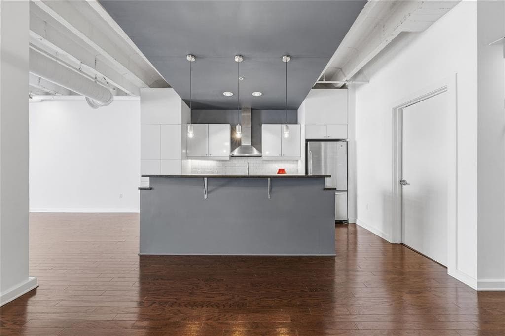 2 bedroom, 2 bathroom, 1,365 sq ft condominium for sale at 805 Peachtree Street 308, Atlanta, GA 30308 — photo 5