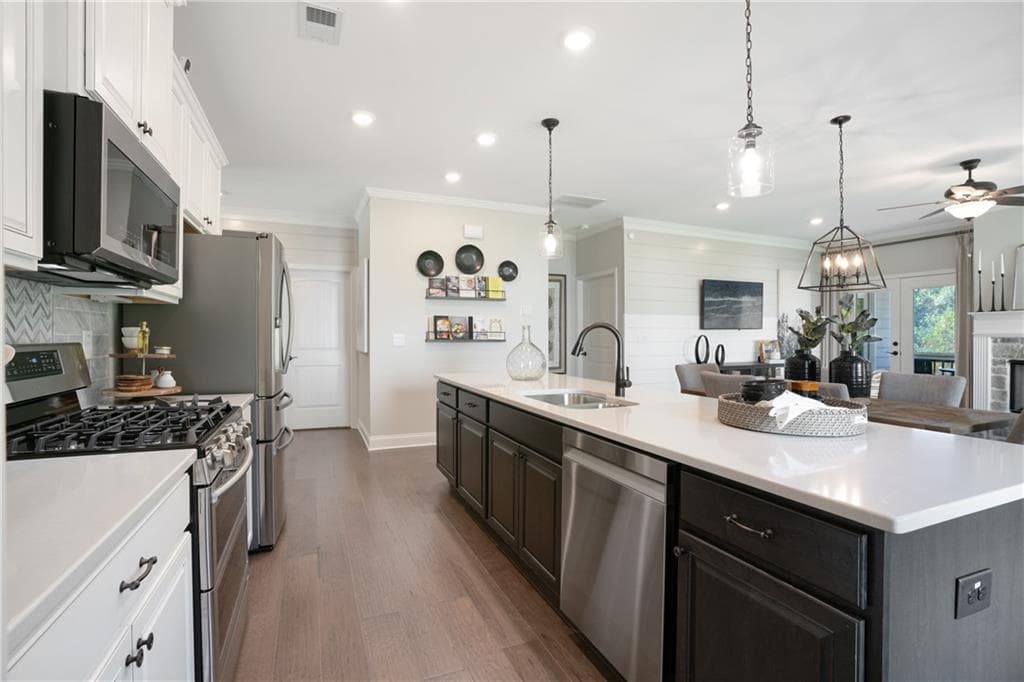 2 bedroom, 2 bathroom, 1,610 sq ft single family residence for sale at 53 Colonial Terrace, Villa Rica, GA 30180 — photo 7