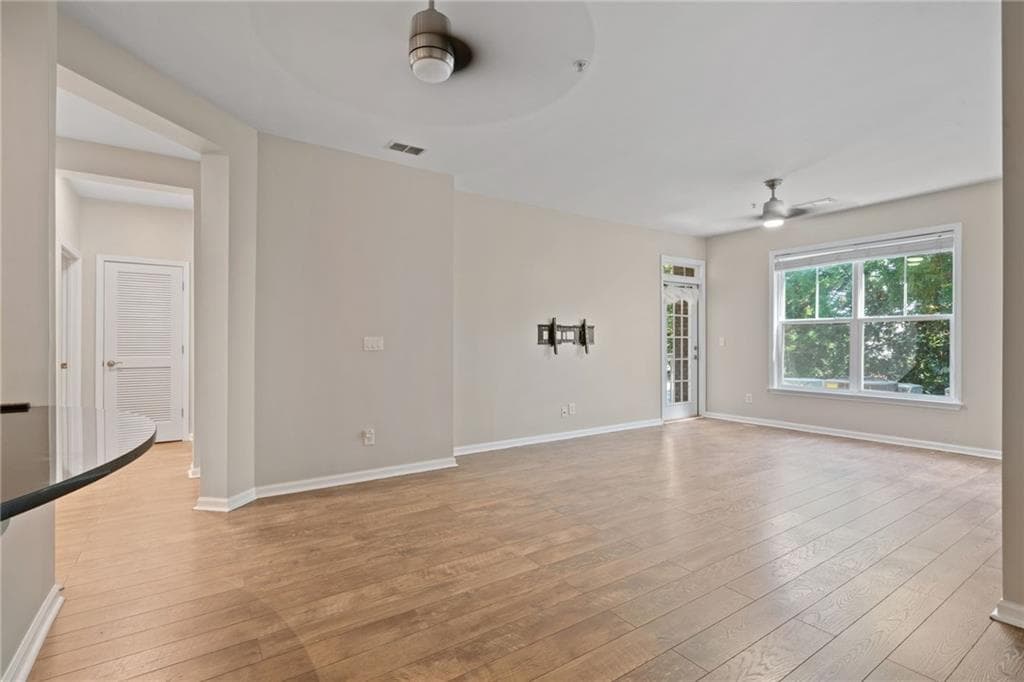 2 bedroom, 2 bathroom, 1,209 sq ft condominium for sale at 1975 Nocturne Drive 2105, Alpharetta, GA 30009 — photo 7