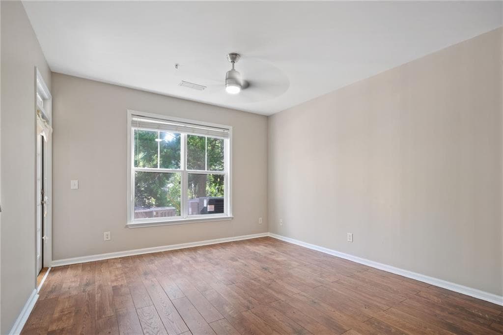 2 bedroom, 2 bathroom, 1,209 sq ft condominium for sale at 1975 Nocturne Drive 2105, Alpharetta, GA 30009 — photo 8