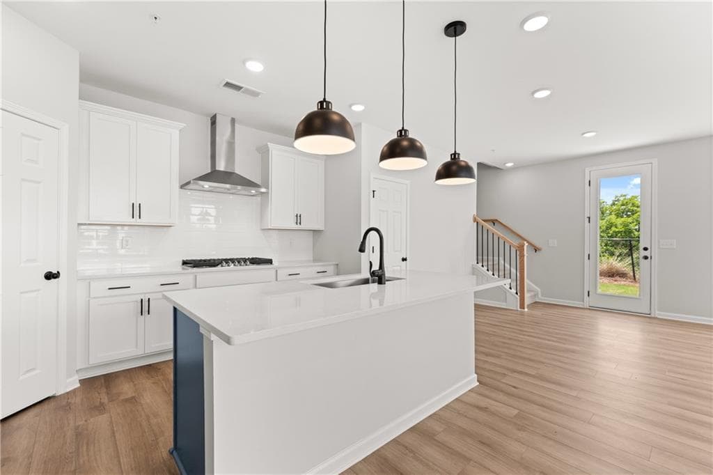 3 bedroom, 3 bathroom, 1,804 sq ft townhouse for sale at 6425 Pinin Place 643, Cumming, GA 30041 — photo 5