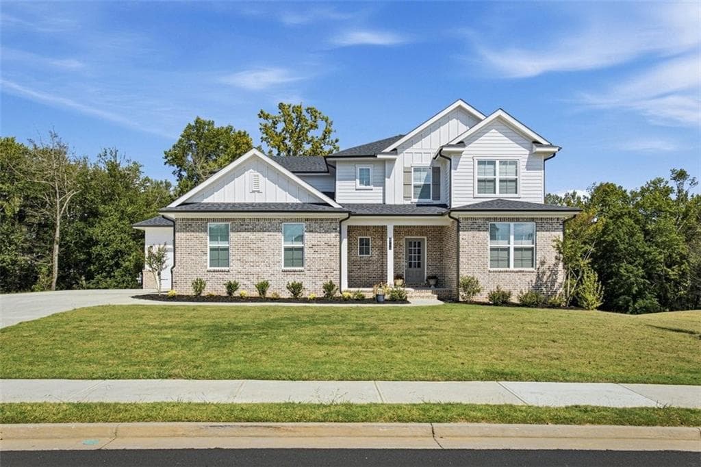 7 bedroom, 7 bathroom, 6,307 sq ft single family residence for sale at 6715 Settingdown Creek Drive, Dawsonville, GA 30534 — photo 1 of 50