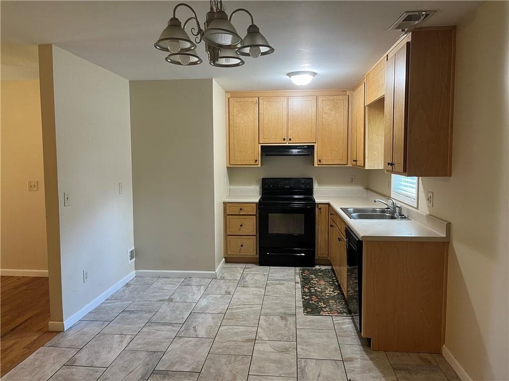 3 bedroom, 2 bathroom, 960 sq ft single family residence for sale at 481 Old Corinth Road, Buchanan, GA 30113 — photo 3