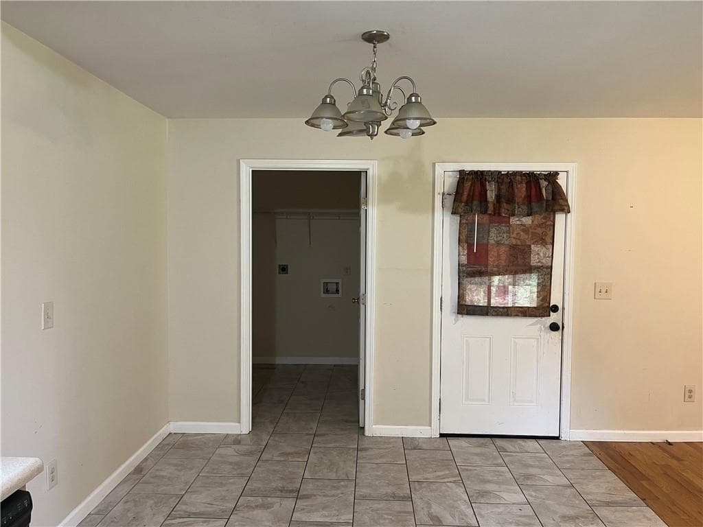 3 bedroom, 2 bathroom, 960 sq ft single family residence for sale at 481 Old Corinth Road, Buchanan, GA 30113 — photo 5