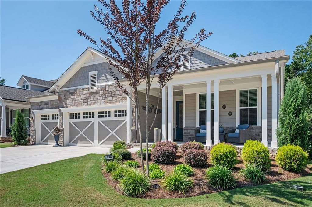 4 bedroom, 5 bathroom, 4,519 sq ft single family residence for sale at 190 Tahoe Court, Hoschton, GA 30548 — photo 3