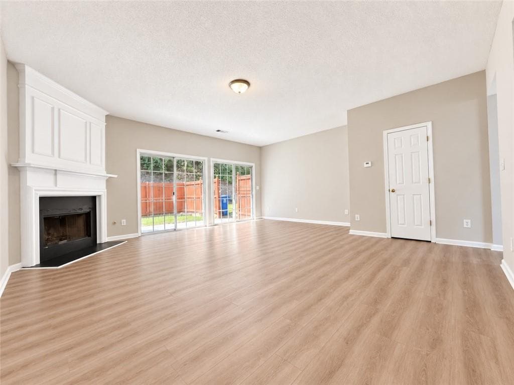 3 bedroom, 3 bathroom, 1,902 sq ft townhouse for rent at 4115 Howell Park Road, Duluth, GA 30096 for $1,950 a month — photo 9