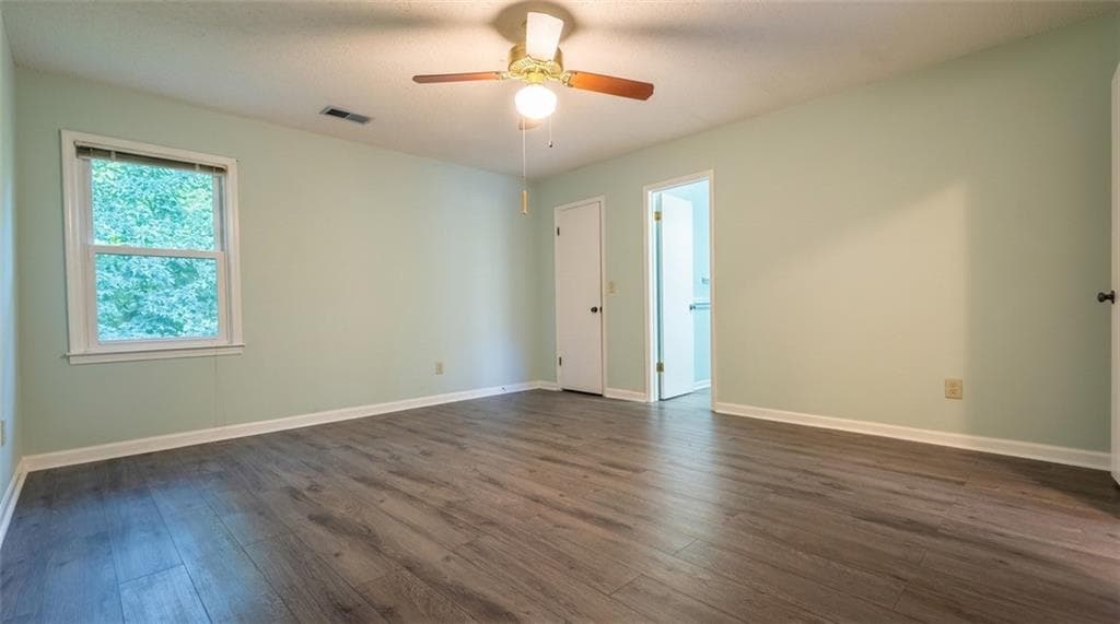 3 bedroom, 2 bathroom, 1,435 sq ft single family residence for rent at 33 Chief Circle, Lawrenceville, GA 30043 for $2,050 a month — photo 10
