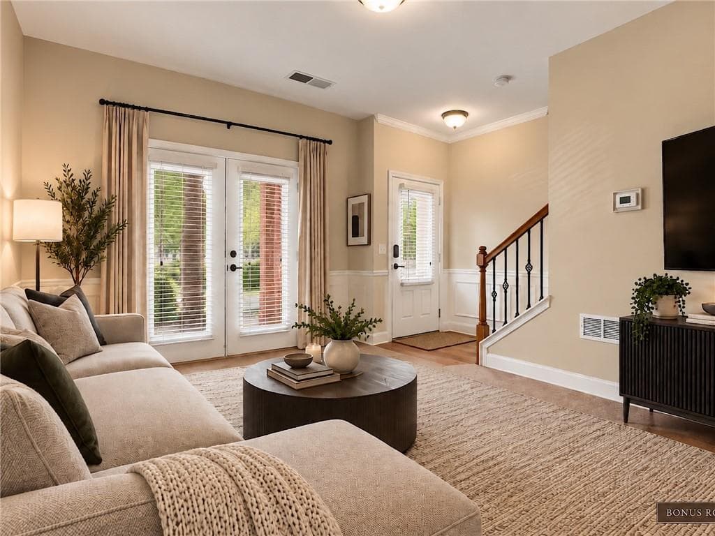 2 bedroom, 4 bathroom, 1,270 sq ft townhouse for sale at 217 16th Street 6, Atlanta, GA 30363 — photo 3