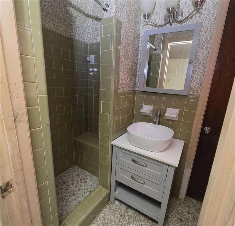 3 bedroom, 2 bathroom, 2,186 sq ft single family residence under contract at 3790 Snapfinger Road, Lithonia, GA 30038 — photo 5