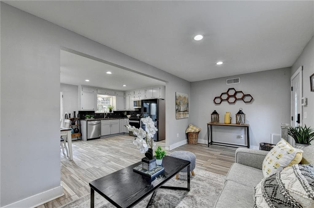 3 bedroom, 2 bathroom, 1,320 sq ft single family residence for sale at 4391 Bryant Drive, Lilburn, GA 30047 — photo 10