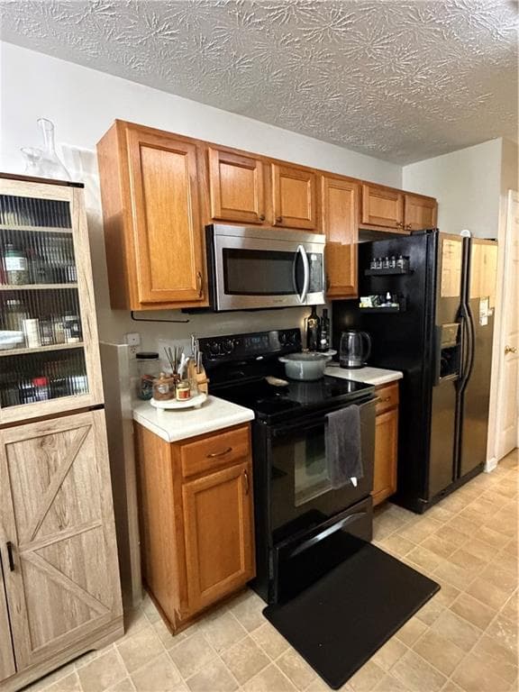 3 bedroom, 3 bathroom, 1,833 sq ft single family residence for sale at 667 Lakes Circle, Lithonia, GA 30058 — photo 3
