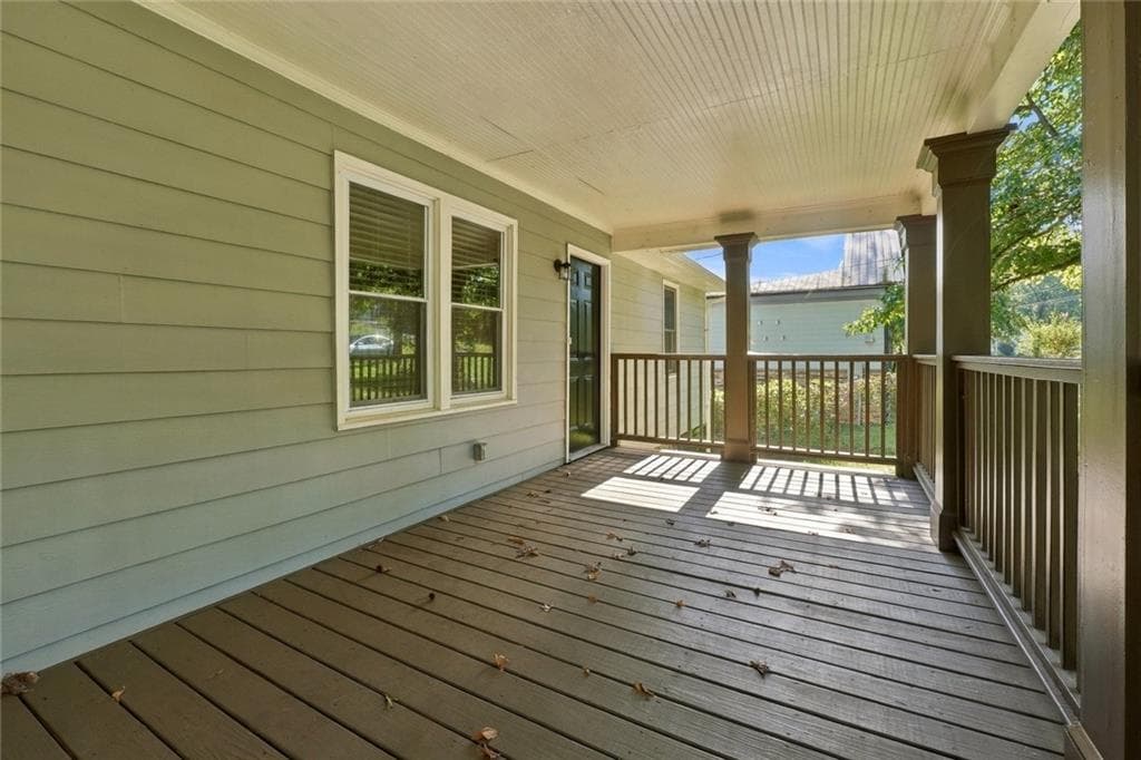 3 bedroom, 2 bathroom, 1,222 sq ft single family residence for sale at 1003 Salisbury Trail, Riverdale, GA 30296 — photo 6