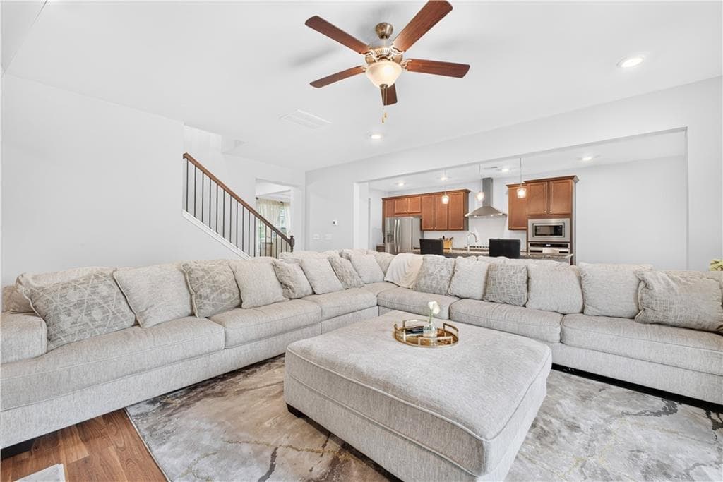 5 bedroom, 4 bathroom, 3,402 sq ft single family residence for sale at 510 Eagles, Fairburn, GA 30213 — photo 9